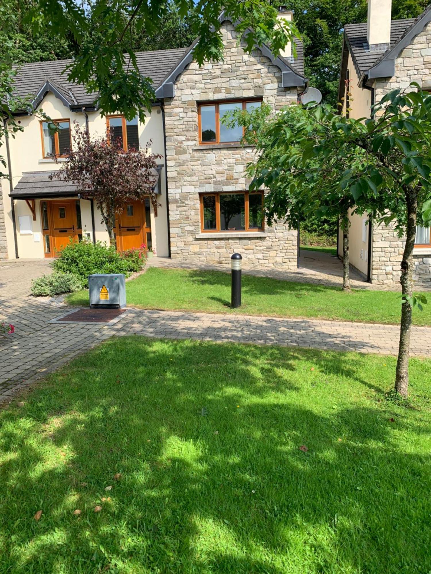 Lough Rynn-Lord Leitrim Villa Rivers Town ภายนอก รูปภาพ
